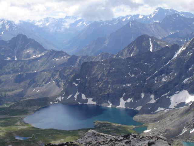 Вид с горы Колбан (фото А. Шкарупилого)